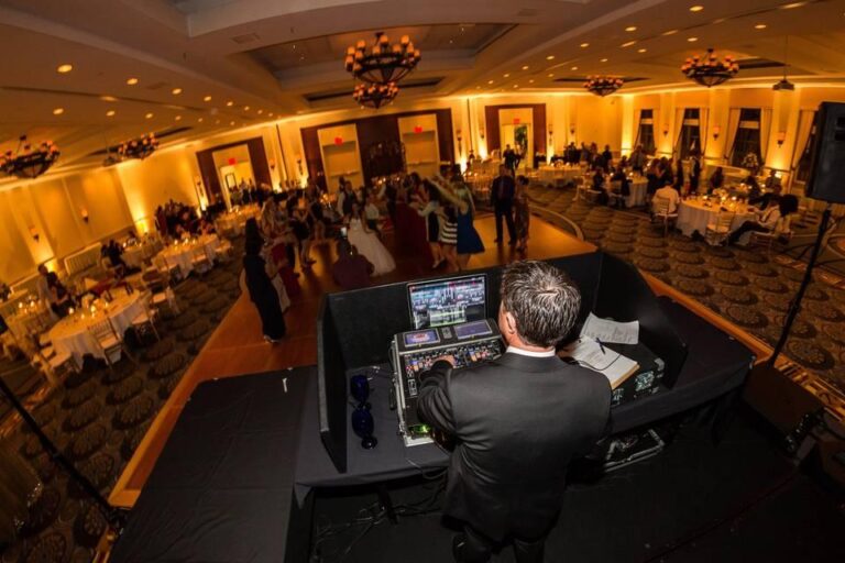 Exhibitor Spotlight: Bring Your Celebration to Life with Buachie Entertainment